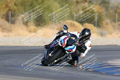 media/Jan-08-2022-SoCal Trackdays (Sat) [[1ec2777125]]/Turn 2 (150pm)/